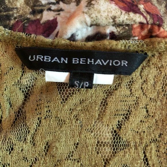 UB razorback  size S - Picture 5 of 6